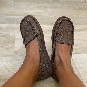 Size 7.5-8 Sanuk slip on loafers